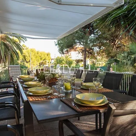 Willa Villa Tupinetti Luxury In Sitges *